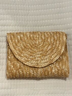 EWC Natural Woven Straw Clutch ECO FRIENDLY NEW Beach Wedding Resort Vaca Clutc